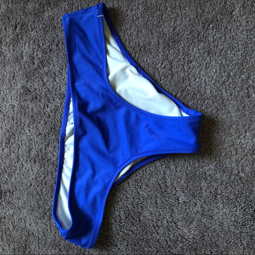 Vs / Pink blue bathing suit bottoms xs